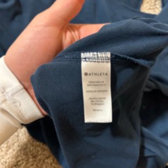 Athleta Womens Twist Back Keyhole Open Long Sleeve Navy Blue -Small - Picture 4 of 4